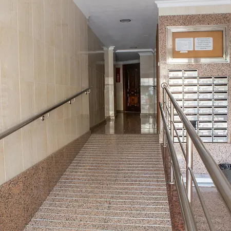 Apartamiento Con Naranjas Málaga