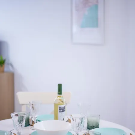 Apartamiento Con Naranjas Апартаменты
